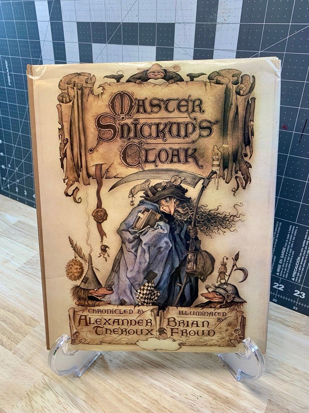Master Snickup’s Cloak – Alexander Theroux – 1979 First US Edition – Illustrated